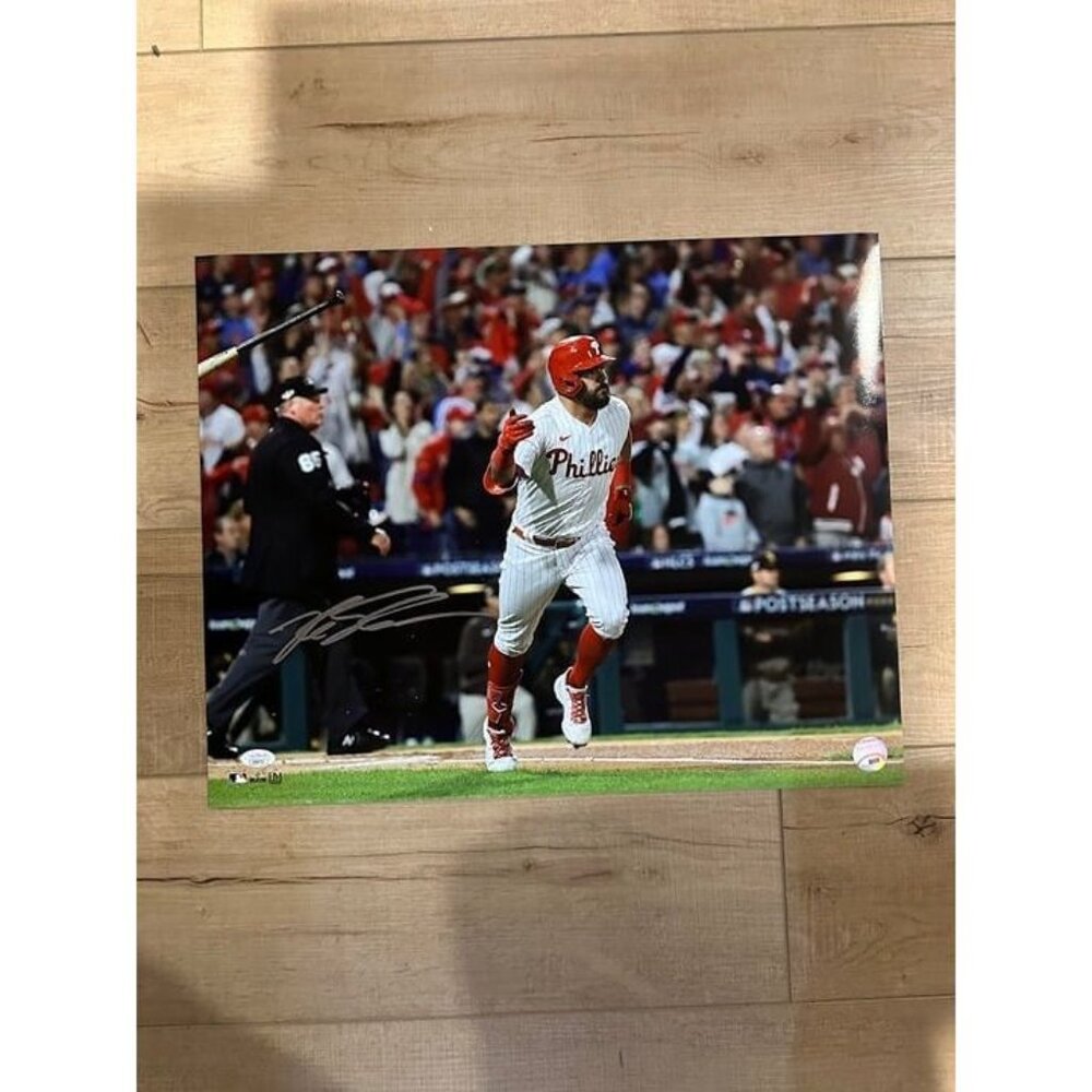 Kyle Schwarber signed autographed Philadelphia Phillies 16x20 Photo JSA